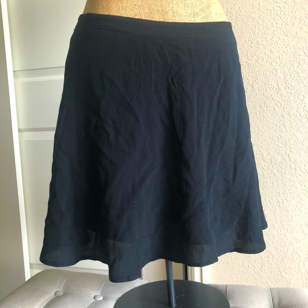 3/$15 🦉Forever 21 black Skirt L